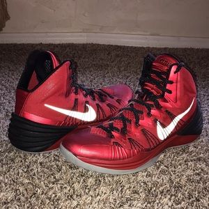 Nike Hyperdunk 2013 University Basketball Shoes
